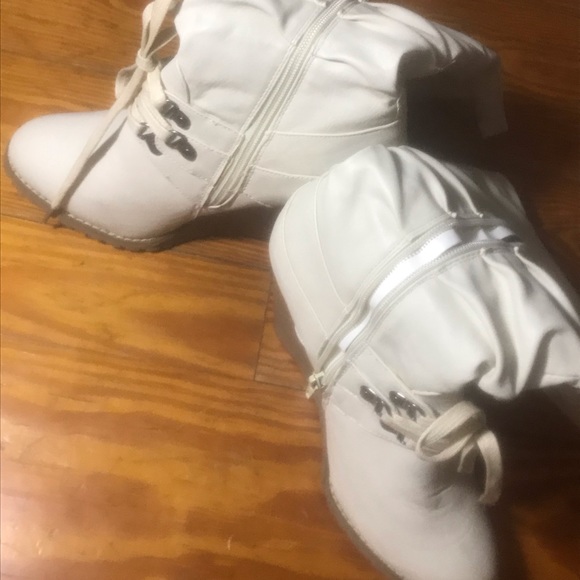 Liliana off white wedge heel boots - Picture 10 of 10